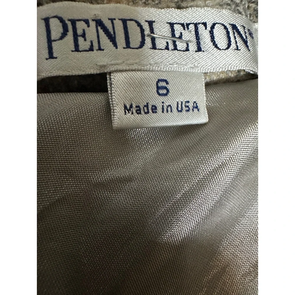 Pendleton 100% Virgin Wool Plaid Skirt Grey Pleaded Size 6 Knee Length - Picture 3 of 6
